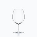 Verre à Vin Rouge Petit Pied, sur fond blanc