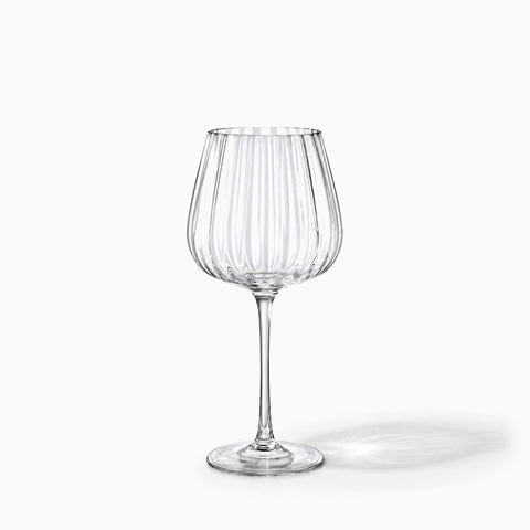 Verre à Vin Rond, avec son ombre portée, sur fond blanc