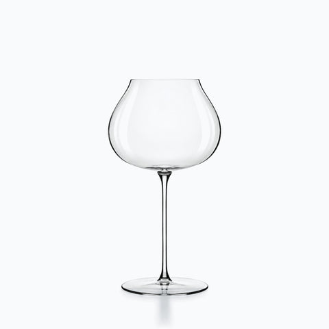 Verre à Vin Tulipe, sur fond blanc