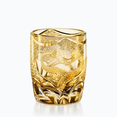 Verre à Whisky Tatsu, sur fond blanc