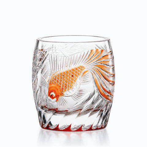 Verre à Whisky Haute Qualité Edo Kiriko · Kingyo, sur fond blanc
