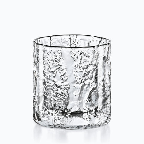 Verre à Whisky Japonais, sur fond blanc