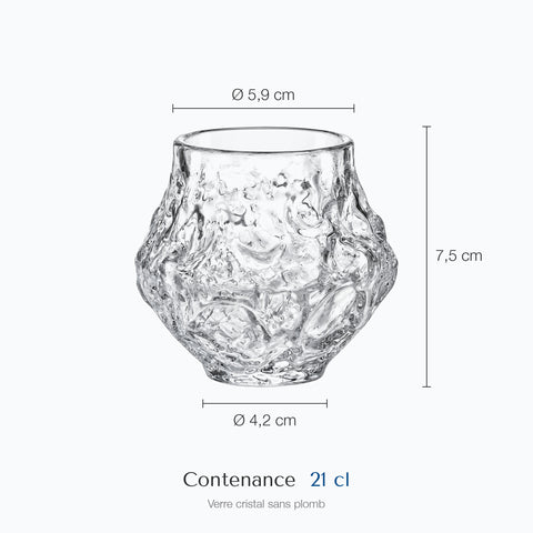Dimensions : Verre à Whisky Japonais Edo Kiriko Météorite · Inseki (hauteur 7,5 cm, diamètre 5,9 cm, contenance 21 cl)