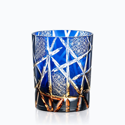 Verre à whisky japonais, Verre à Whisky Edo Kiriko Gravé, sur fond blanc