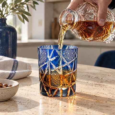 Verre à Whisky Edo Kiriko Gravé, en service