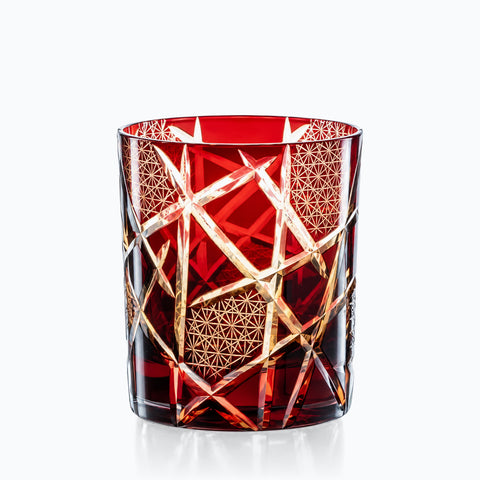 Verre à Whisky Edo Kiriko Gravé, couleur rouge, sur fond blanc