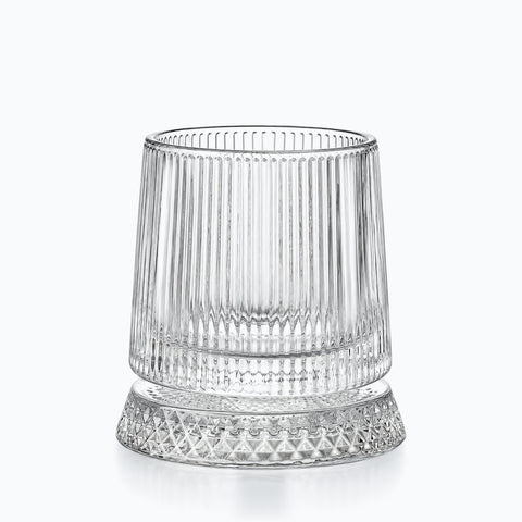 Verre à Whisky Socle en Verre Strié · Perron, sur fond blanc
