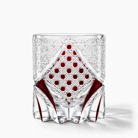 Verre Artisanal Japonais, avec son ombre portée, sur fond blanc
