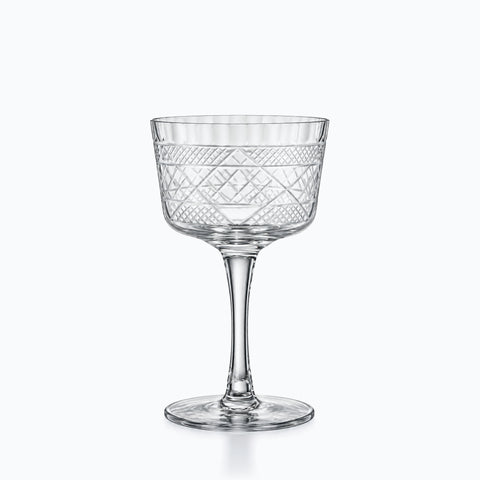 Verre à Cocktail Vintage, modèle gatsby, sur fond blanc