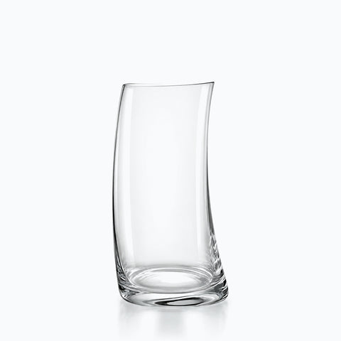 Verre Cocktail Courbé, sur fond blanc
