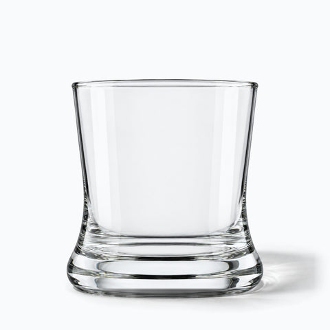 Verre de Gentleman, avec son ombre portée, sur fond blanc