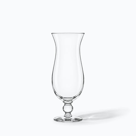 Verre Hurricane, avec son ombre portée, sur fond blanc