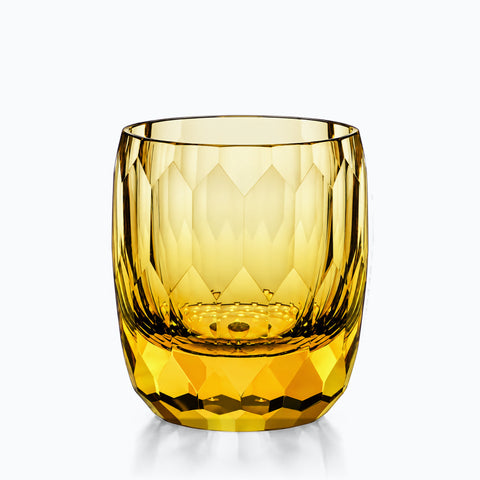 Verre de Couleur Japonais, couleur japonais or, sur fond blanc