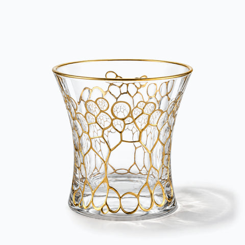 Verre Or · Corail, avec son ombre portée, sur fond blanc