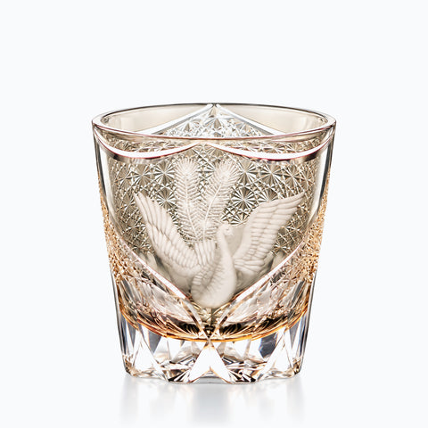 Verre Phoenix, sur fond blanc