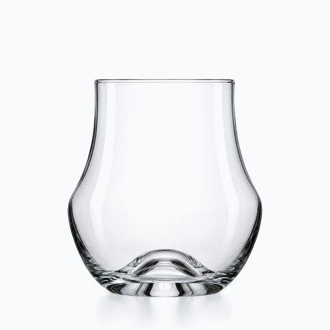 Verre à Rhum Vintage, sur fond blanc