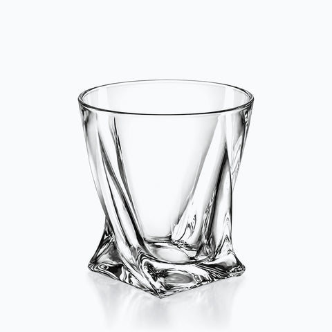Verre Rhum Whisky, sur fond blanc
