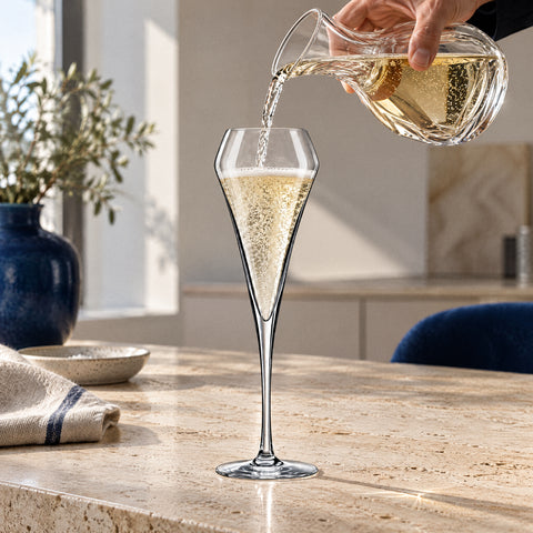 Verre à Tulipe Champagne CristalFlora, en service
