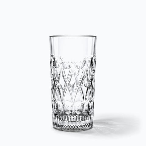 Verre Tumbler Cocktail, avec son ombre portée, sur fond blanc