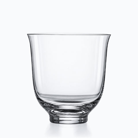 Verre whisky petit pied en verre cristallin transparent, buvant évasé et talon massif